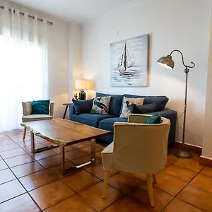 Céntrico Apartamento De 3 Dormitorios En Apartamento Punta Umbría